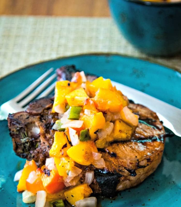 Grilled-Pork-Chops-with-Grilled-Peach-Salsa_4133